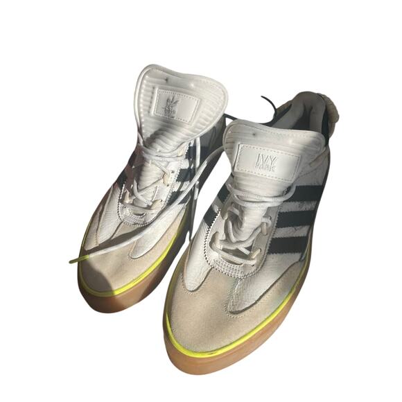 Women’s sneakers - Picture 4 of 5